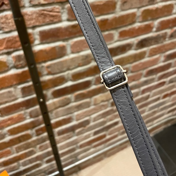 Grey leather crossbody - Picture 4 of 4